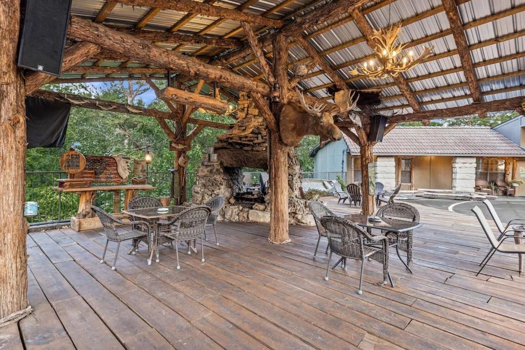 Stonegate Lodge Pool Fire Pits King Bedfast Wifi 50In Tv Room #209 Eureka Springs Luaran gambar
